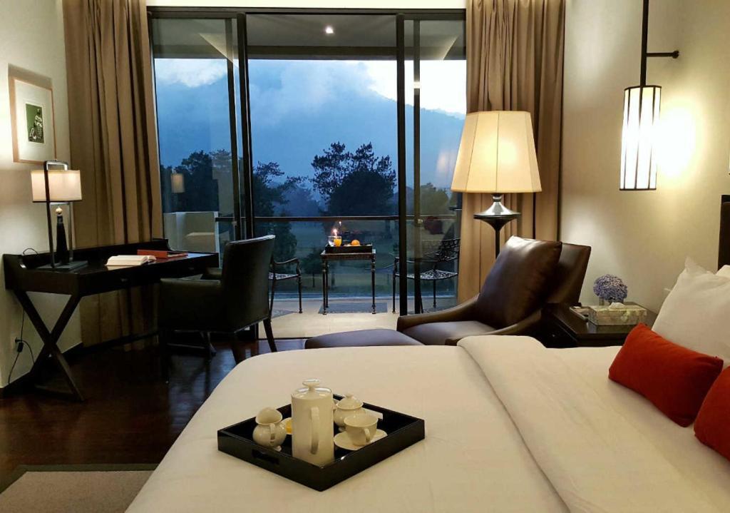 Handara Golf & Resort Bali Бедугул Екстериор снимка