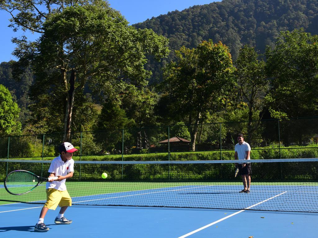 Handara Golf & Resort Bali Бедугул Екстериор снимка